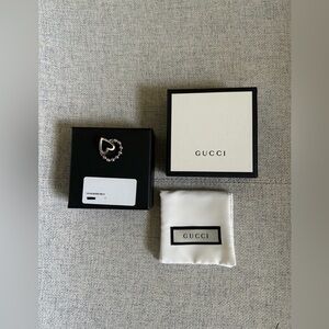 Gucci sterling silver heart ring